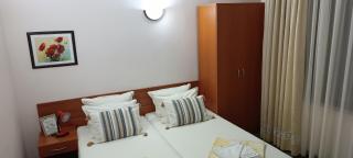 Nirvana Guest House - 1