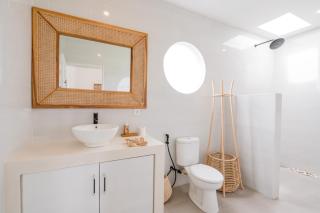 Noel Peaceful 3BR Villa with Pool in Cemagi Bali - 8