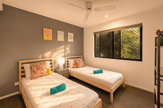 Spacious 4BR Home Near Sunnybank with Modern Amenities - 5