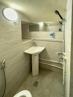 Modern Designer Flat in Historic Baku Building - 4