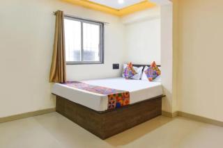 FabHotel Silver Star - 3