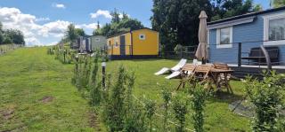 Niezła Szopka domki nad jeziorem - 5