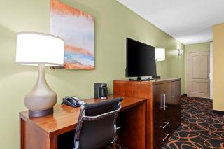 Comfort Inn Plymouth-Minneapolis - 1
