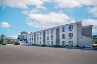 Sleep Inn & Suites Cross Lanes - South Charleston - 8