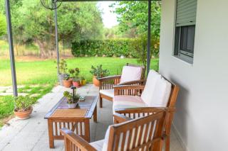 Antonia's Olive Yard House - Happy Rentals - 1