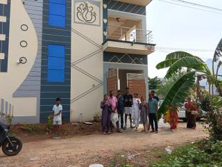 SRJ Home Stay - 8