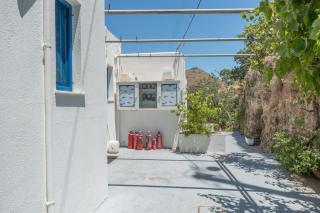 Evangelos Politis Rooms Kea - 8