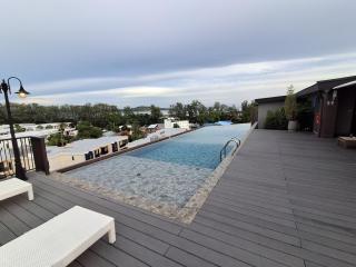 Rawai Sea Escape 1BR With Rooftop Pool - 3