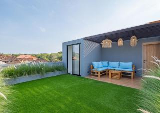 LUXE Villa Ayra 8A by OriVista, 10 Min to Beach - 1