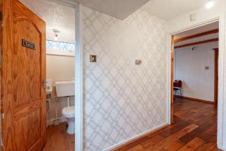 Urban Retreat - Rooms - 1