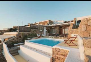 Luxury Villa With Pool and Sunset View! - 8