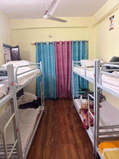 Awara Hostels and Dormitory - 4