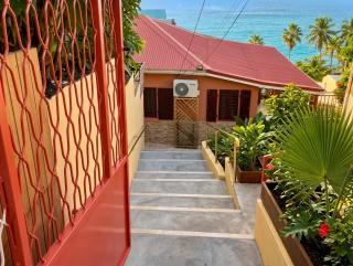Maison accueillant jusqu'à 7 personnes à Basse-Terre - 9