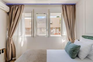 Center Located Apartment Cosy - 5min walk to the palace - 4
