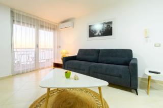 Sunny Hill APT - 9