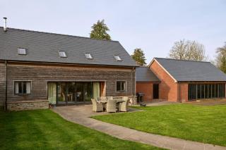 Meadow View House at Pudleston Court - 2
