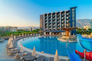 World Star Beach Resort & Spa - 8