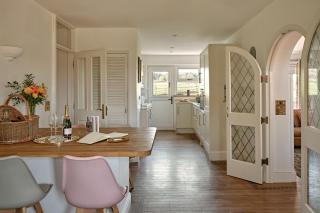 Horseshoe House at Pudleston Court - 9