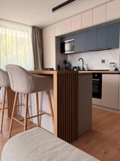 MariGold Apartments - 8