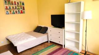 Słoneczna Kawalerka przy plaży - 9