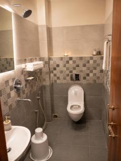 Hotel Baikuntha International Puri Near Sea Beach With Parking AC Or Non AC Both Room - 3