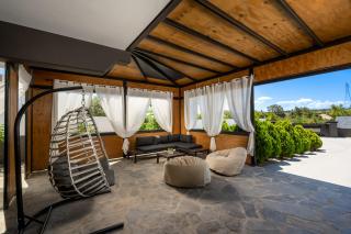 Timberline Villa - 3