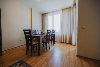Comfort Family Apartment with Large Living Room - 7