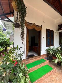 Pooja's Homestay - Cherambane - 7