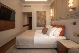 The Book Hotel - 1