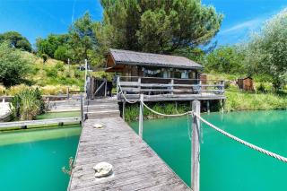 La Cabane Sur L'étang Des Sources - 1