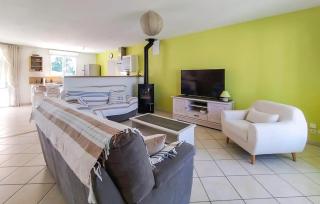 Awesome Home In Soubise - 7