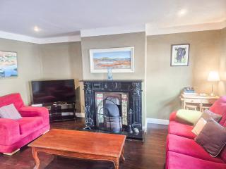 Dingle Town Holiday Home by Trident Holiday Homes - 9