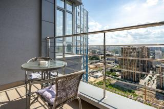 19-408 Central Park, John McCain 7, Kyiv centre, panoramic city view, 15 kW backup power, Petrovdom Apartment - 2