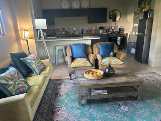 Mariri Farm Cottage - 8