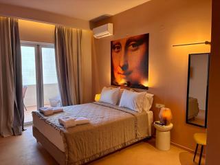 Tree of Life Art Hotel - 1