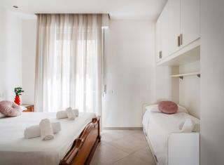 Cattolica Relax Apartment with Parking - Il Lupo Affitta - 3