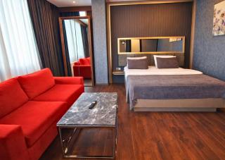 216 Eagle Palace Suite - 2