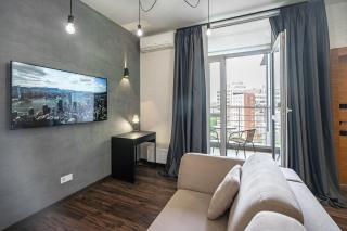 8-188 Central Park, John McCain 7, Kyiv centre, fantastic city view, 15 kW backup power, Petrovdom Apartment - 8