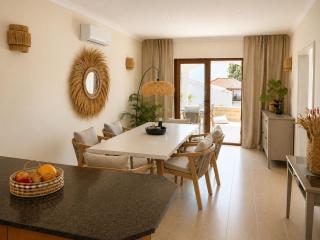 Kourion Family Villa with Pool and Panoramic Sunset View - 2