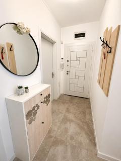 Flora Home Varna - 1