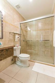 Affordable family apartment only 350 yards from Eagle Beach - 3