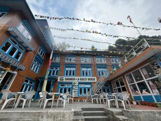 Shangri-la Guest House - 7