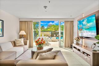 Large Luxury apartment on Palm Beach - 4