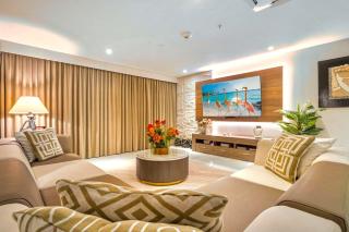 Large Luxury apartment on Palm Beach - 1