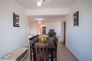 Roel House - 7