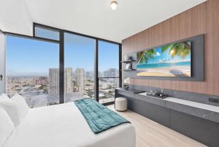 Luxury E11EVEN Residence Pool Beach Club & Gym - 3