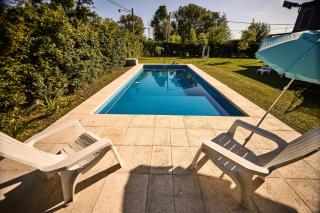 Moderna Casa Quinta con Pileta, Parrilla y Galería - 4