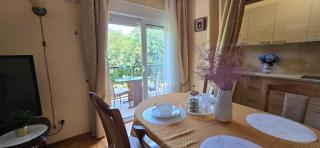 SUNLUX Seaview Apartment - 4