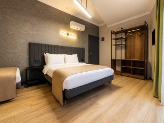 Nora Airport Hotel - 1
