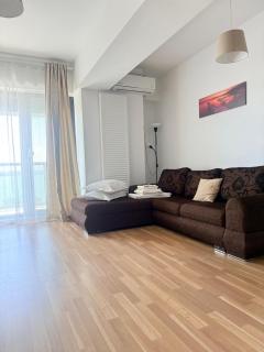 Ini Apartment Lake View Iaki - 9